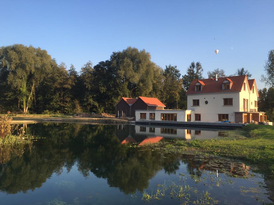 La Cascade Lake View